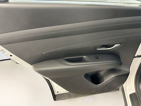Used 2025 Hyundai Tucson SEL AWD/4WD image 27