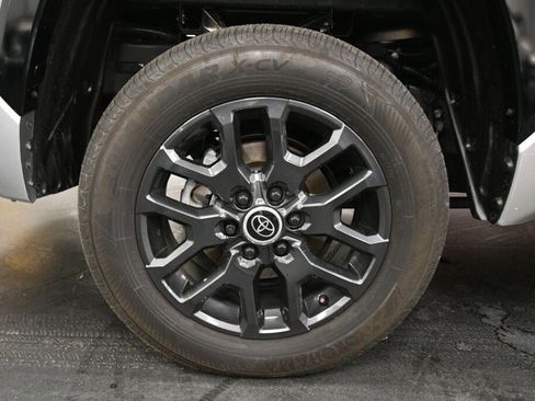 Used 2024 Toyota Tundra Platinum image 30
