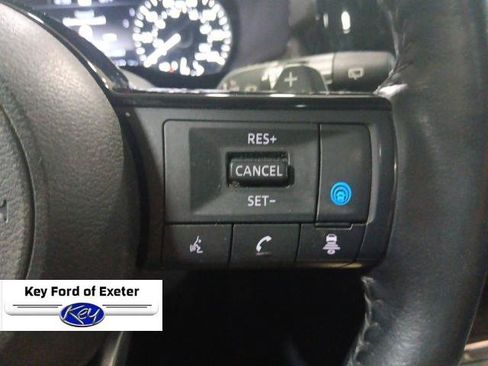 Used 2023 Nissan Pathfinder SL w/ SL Premium Package AWD/4WD image 34
