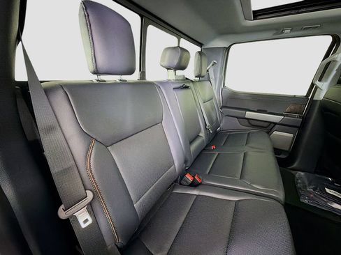 New 2026 Ford F250 Lariat w/ Black Appearance Package AWD/4WD image 29