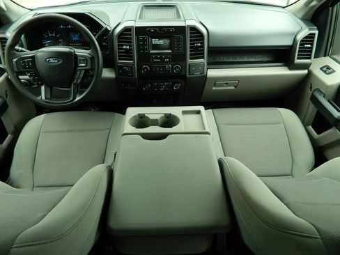 Used 2022 Ford F250 XL w/ Power Equipment Group AWD/4WD image 13