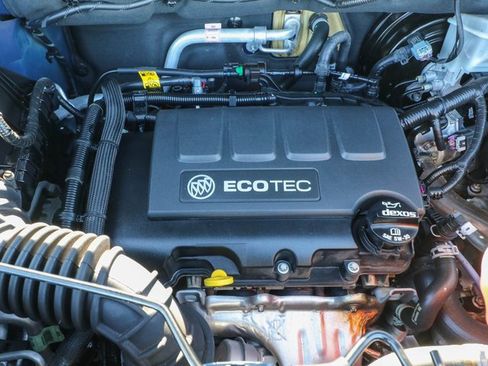 Used 2020 Buick Encore Preferred w/ Safety Package image 28