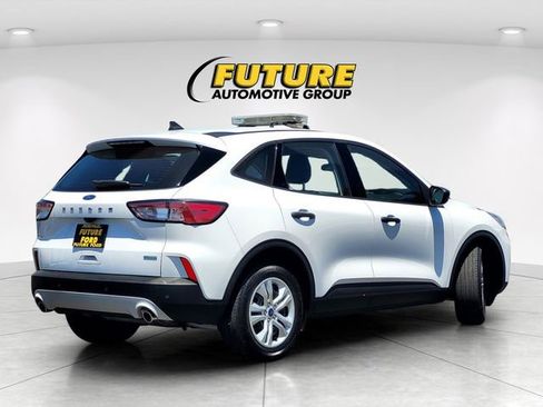 Used 2020 Ford Escape S FWD image 4