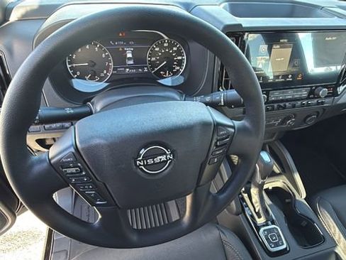 New 2026 Nissan Frontier SV w/ Tow Package AWD/4WD image 18