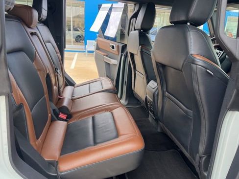 Used 2022 Ford Bronco Outer Banks image 19