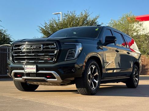 Used 2026 GMC Yukon XL AT4 w/ AT4 Premium Plus Package AWD/4WD image 3