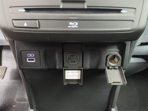 Used 2024 Honda Odyssey Touring image 29