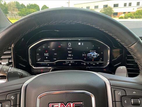 Used 2023 GMC Sierra 1500 Elevation AWD/4WD image 16