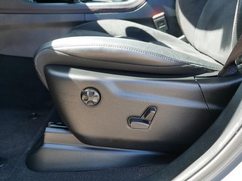 Used 2025 Dodge Durango GT AWD/4WD image 20