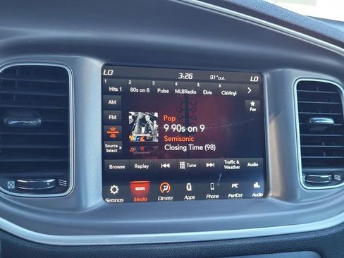 Certified 2022 Dodge Charger R/T image 9