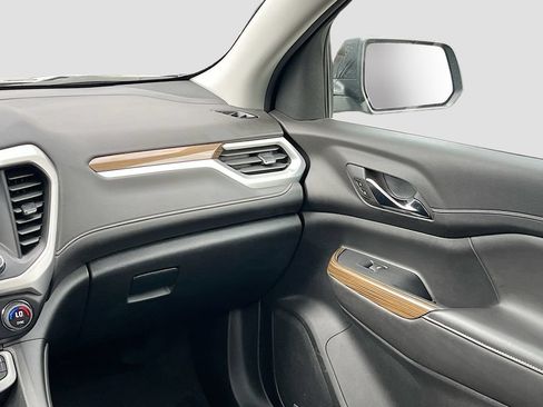 Used 2023 GMC Acadia SLE w/ Driver Convenience Package FWD image 24