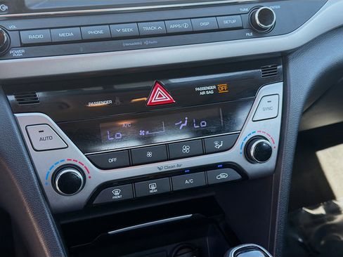 Used 2017 Hyundai Elantra Value Edition image 14