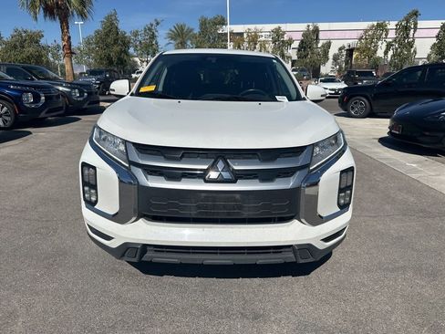 Used 2020 Mitsubishi Outlander Sport SE AWD/4WD image 2