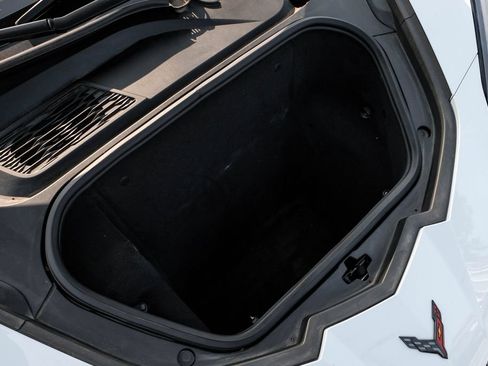Used 2023 Chevrolet Corvette Stingray Preferred Cpe w/ Z51 Performance Package RWD image 46