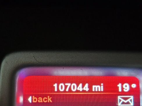 Used 2018 Dodge Journey SE image 3