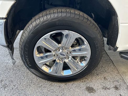 Used 2019 Ford F150 XLT w/ Equipment Group 302A Luxury image 12