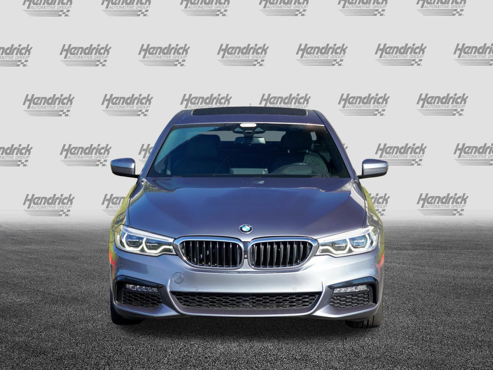 Used 2017 BMW 540i RWD image 3
