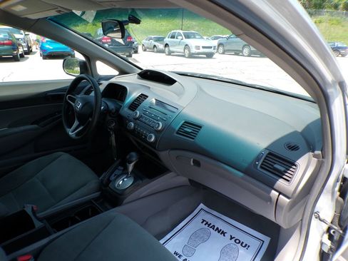 Used 2009 Honda Civic DX-VP image 22