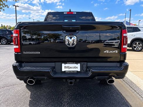 Used 2023 RAM 1500 Laramie AWD/4WD image 5