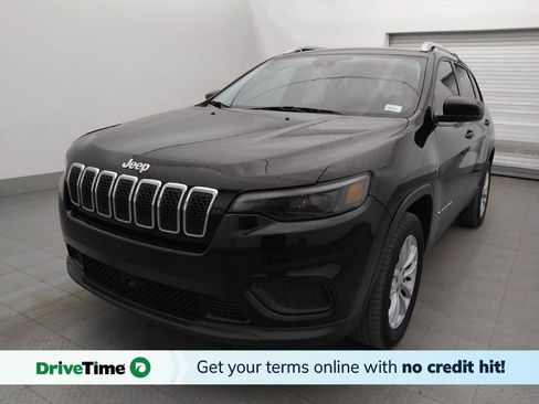 Used 2021 Jeep Cherokee Latitude w/ Mopar Interior Package FWD image 1
