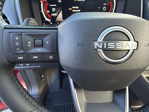 New 2026 Nissan Rogue Platinum image 19