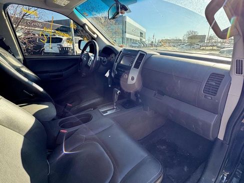 Used 2013 Nissan Xterra PRO-4X w/ Pro-4x Leather Pkg image 16