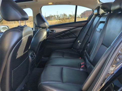 Used 2017 INFINITI Q50 3.0t Premium w/ 3.0T Premium Plus Package image 12