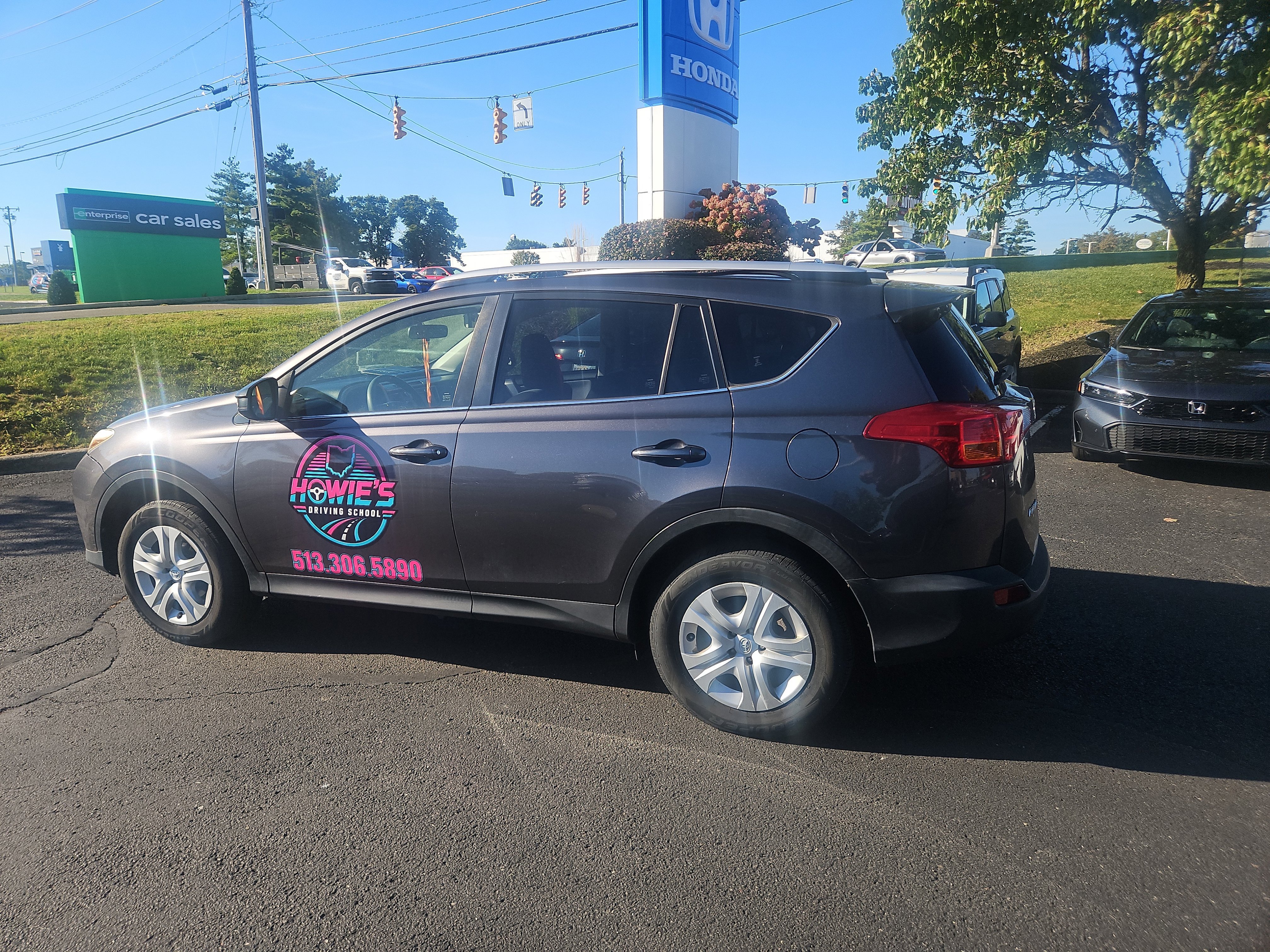 Used 2014 Toyota RAV4 LE FWD image 8
