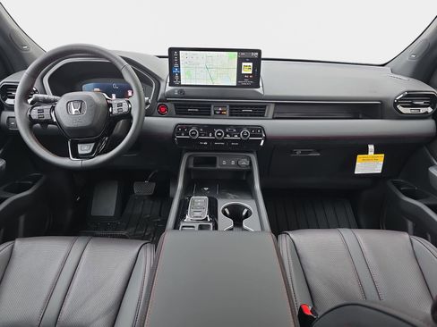 New 2026 Honda Pilot Black Edition image 9