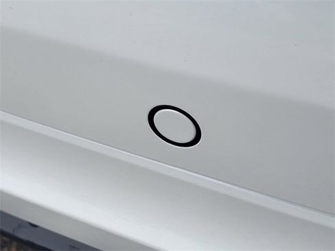 New 2026 Volvo XC60 T8 Ultra w/ Climate Package image 9