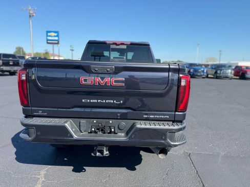 Used 2024 GMC Sierra 2500 Denali w/ Denali Reserve Package image 6