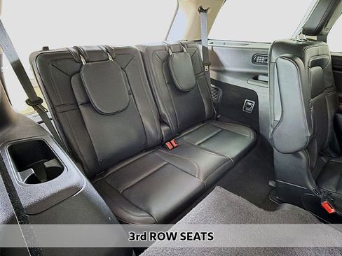 Used 2024 Lincoln Aviator Reserve AWD/4WD image 8