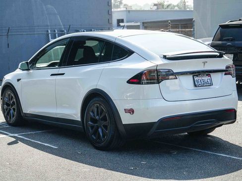 Used 2023 Tesla Model X image 4