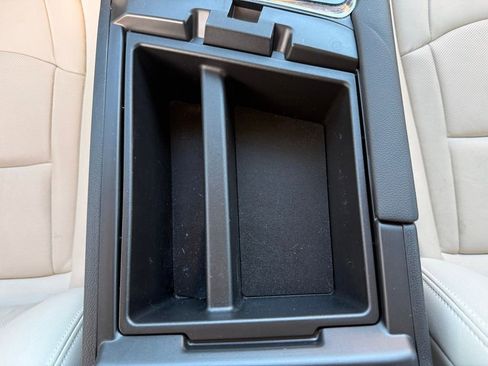 Used 2024 Buick Enclave Essence w/ Experience Buick Package image 26