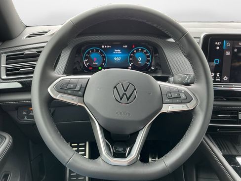 New 2026 Volkswagen Atlas Cross Sport SEL R-Line image 10