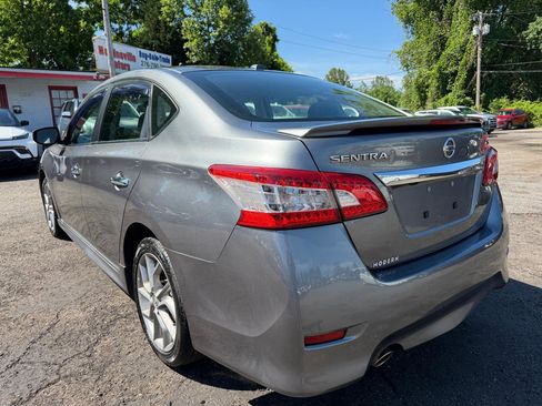 Used 2015 Nissan Sentra SR FWD image 7