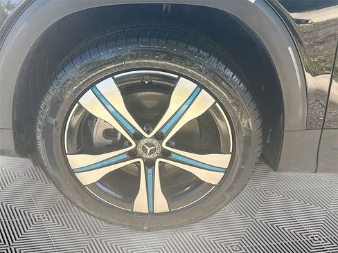 Used 2023 Mercedes-Benz EQB 300 300 w/ Exclusive Package image 34