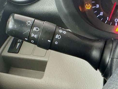 Used 2008 Toyota RAV4 Limited AWD/4WD image 12