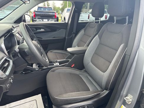 Certified 2023 Chevrolet TrailBlazer LT FWD image 10
