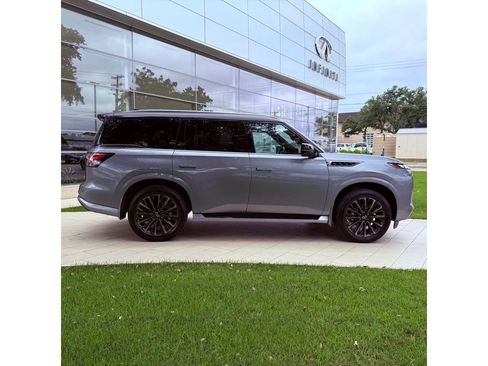 Certified 2026 INFINITI QX80 Autograph w/ Premium Cargo Package AWD/4WD image 5