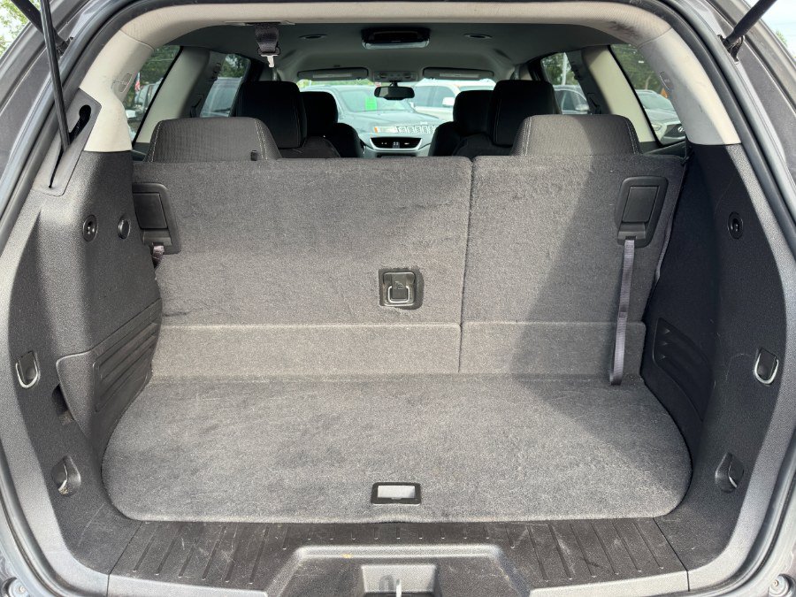 Used 2015 Chevrolet Traverse LT AWD/4WD image 18