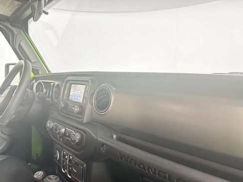 Used 2019 Jeep Wrangler Unlimited Sport S image 26