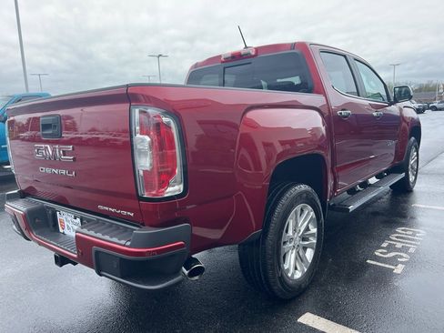 Used 2021 GMC Canyon Denali image 5