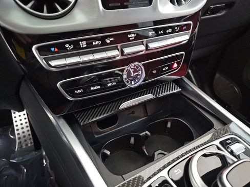 Used 2023 Mercedes-Benz G 550 image 32