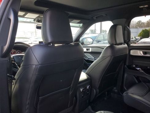 Used 2023 Ford Explorer ST w/ Equipment Group 401A image 14