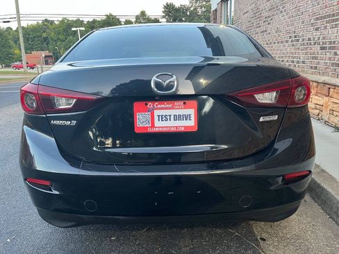 Used 2016 MAZDA MAZDA3 i Sport FWD image 4