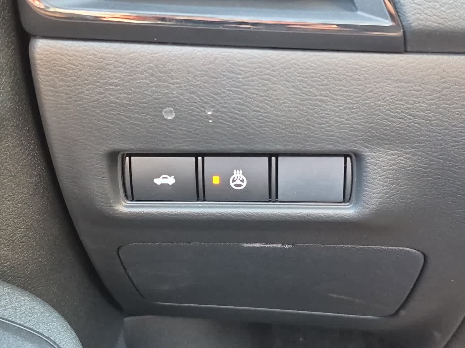 Used 2026 Nissan Sentra SV w/ SV Convenience Package FWD image 17