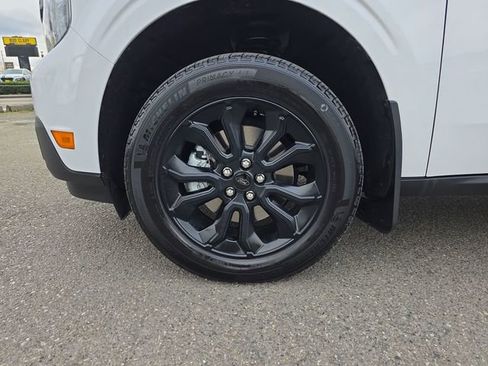 Used 2024 Ford Maverick Lariat w/ Black Appearance Package image 27