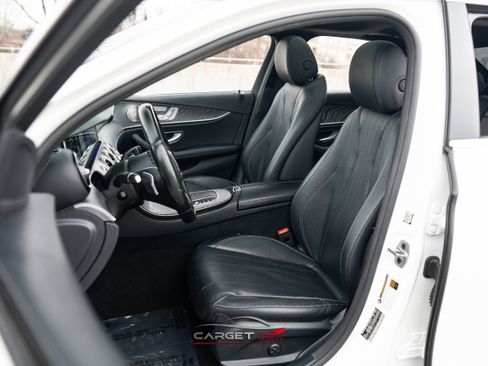 Used 2021 Mercedes-Benz E 350 Sedan w/ Premium Package image 16