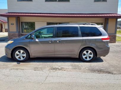 Used 2011 Toyota Sienna LE